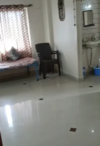 Semi-Furnished-1-BHK-Flat-on-2nd-Floor-for-Sale-Opposite-Vidyavihar-School-Desainagar-Bhavnagar.